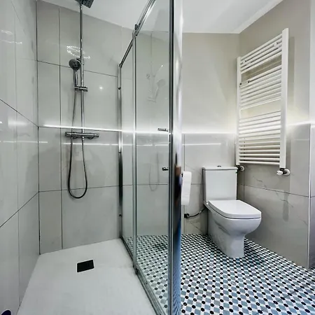 Piso Reformado,centrico,tranquilo Y Con Wifi Vut 09-398 Burgo