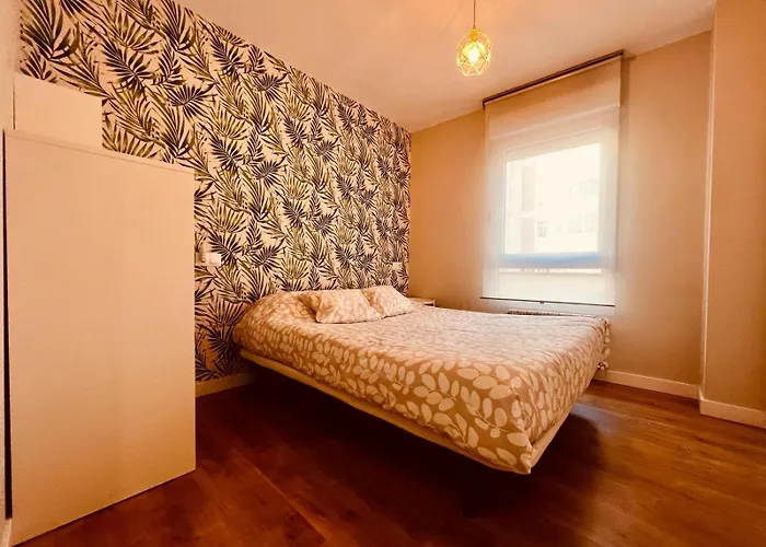 Piso Reformado,centrico,tranquilo Y Con Wifi Vut 09-398 Apartamento Burgo